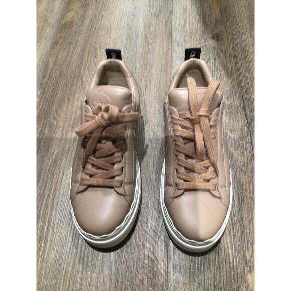 Shoes - Chloe Lauren Leather Shoes Womens Size 6 Beige Low Top Platform Casual Sneakers